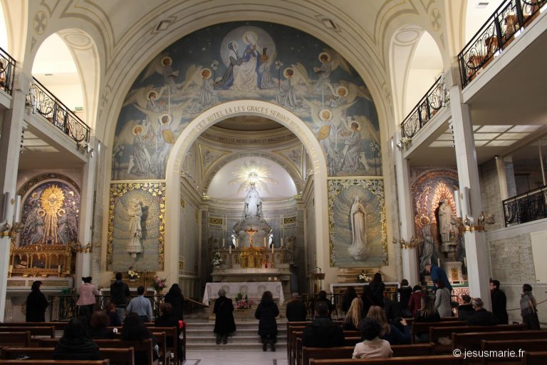 Chapelle Notre-dame De La Médaille Miraculeuse Avis